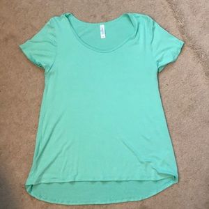 LuLaRoe Classic tee. Mint green